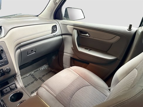 Used 2017 Chevrolet Traverse LS image 21