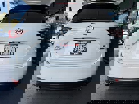 Used 2018 MAZDA CX-5 Touring image 14