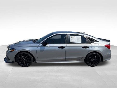 Used 2022 Honda Civic Sport image 4