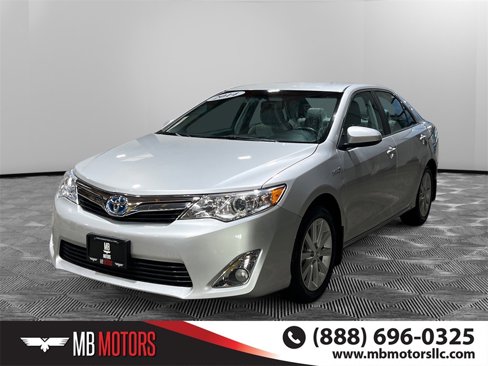 Used 2014 Toyota Camry XLE image 10