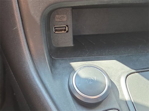 Used 2017 Ford Focus SEL image 33