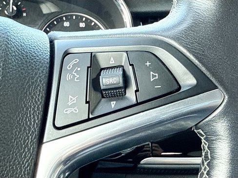 Certified 2022 Buick Encore Preferred w/ Safety Package image 32