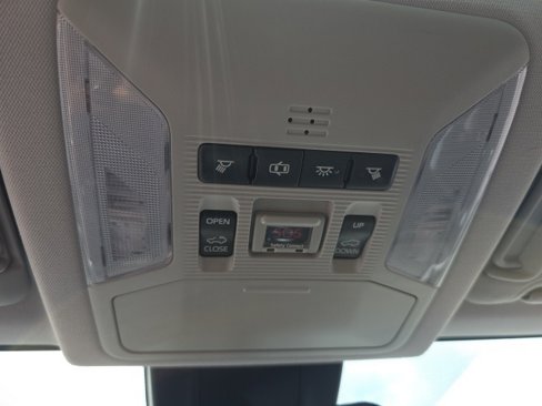 Used 2019 Toyota RAV4 XLE image 27