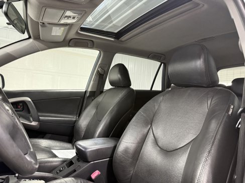 Used 2007 Toyota RAV4 Sport image 12