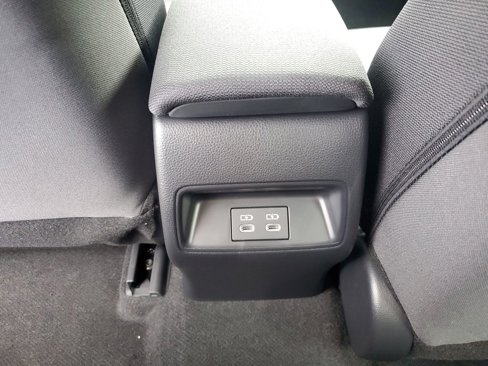 New 2026 Toyota Corolla LE image 31