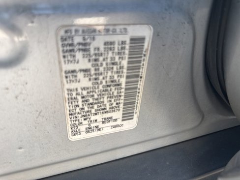 Used 2019 Nissan Rogue SV image 14