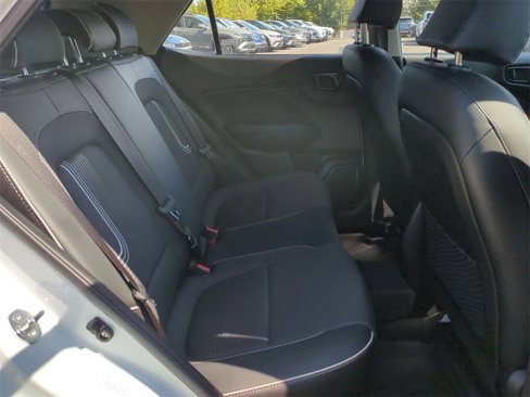 Certified 2024 Hyundai Venue Limited image 25