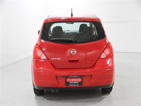 Used 2011 Nissan Versa 1.8 S w/ Plus Pkg image 16