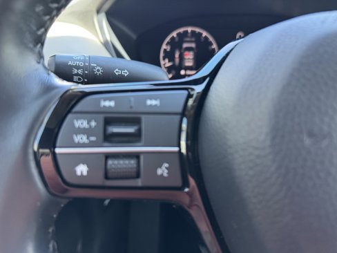 Used 2023 Honda HR-V EX-L image 26