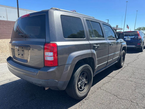 Used 2016 Jeep Patriot Sport image 4