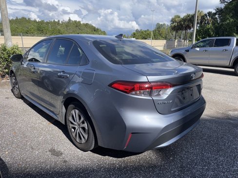 Used 2020 Toyota Corolla LE image 2
