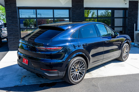 Used 2022 Porsche Cayenne S image 12