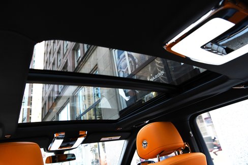 Certified 2023 Rolls-Royce Cullinan image 20