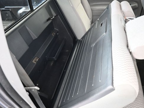 Used 2014 Toyota Tacoma PreRunner image 34