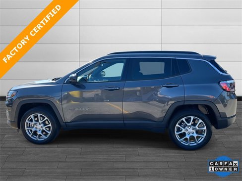 Used 2023 Jeep Compass Latitude image 7