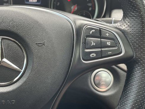 Used 2019 Mercedes-Benz GLA 250 4MATIC image 17
