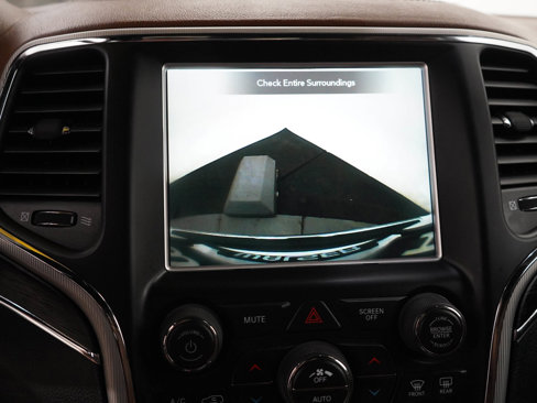 Used 2018 Jeep Grand Cherokee Summit image 29