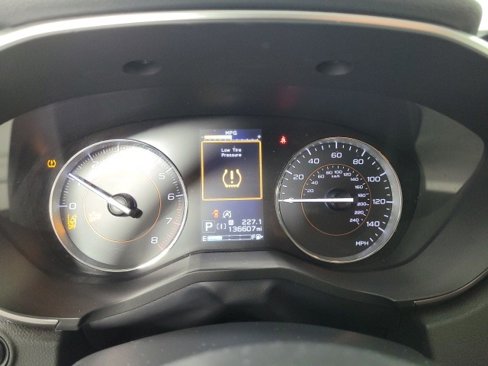 Used 2020 Subaru Crosstrek 2.0i Limited w/ Moonroof Package image 29