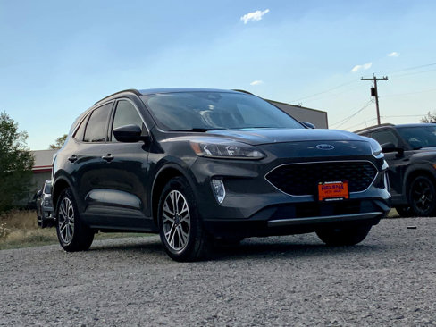 Used 2020 Ford Escape SEL image 9