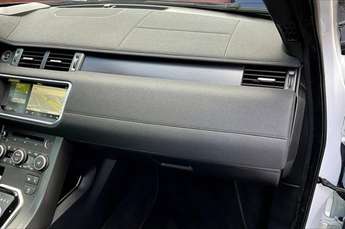 Used 2018 Land Rover Range Rover Evoque HSE Dynamic image 17