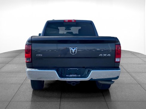 Used 2015 RAM 1500 Classic SLT image 6