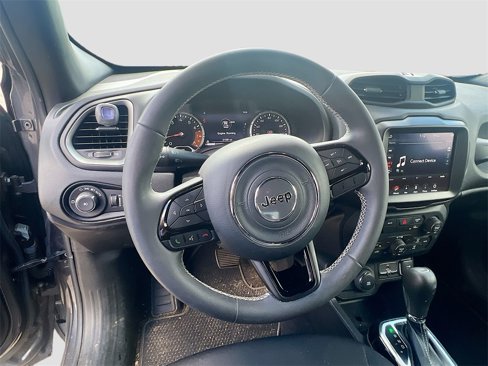 Used 2021 Jeep Renegade Latitude image 11