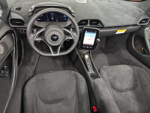 New 2025 McLaren Artura Spider image 9