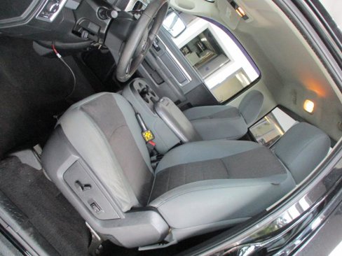 Used 2014 RAM 2500 SLT w/ Popular Equipment Group image 13