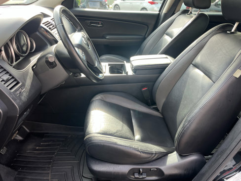 Used 2011 MAZDA CX-9 Touring w/ Moonroof & Bose Audio Pkg image 11
