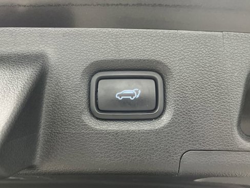 Used 2022 Hyundai Santa Fe SEL w/ Convenience + Premium Package image 17