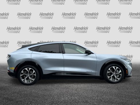 Used 2022 Ford Mustang Mach-E Premium image 3