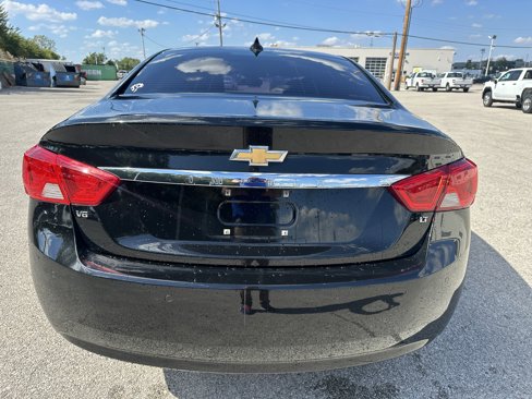 Used 2016 Chevrolet Impala LT w/ Convenience Package image 6