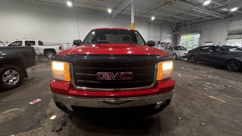 Used 2008 GMC Sierra 1500 SLE w/ Z71 Off-Road Package image 2