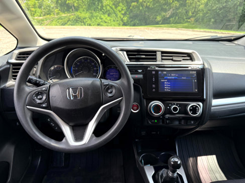 Used 2017 Honda Fit EX image 9