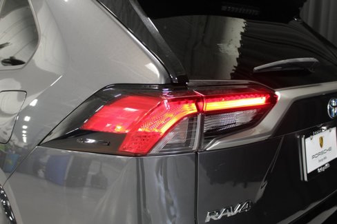 Used 2019 Toyota RAV4 XSE image 16
