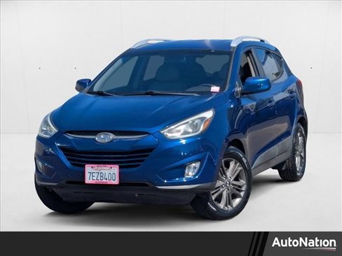Used 2014 Hyundai Tucson SE image 1