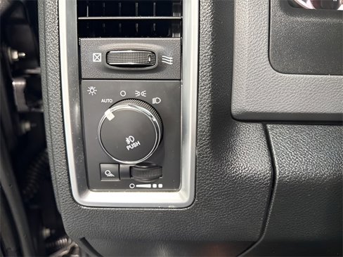 Used 2015 RAM 1500 Big Horn image 15