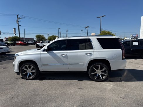 Used 2016 Cadillac Escalade Premium image 8
