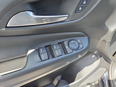 New 2025 Buick Envista Preferred image 18