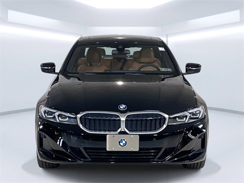 Used 2023 BMW 330i xDrive Sedan w/ Driving Assistance Package image 10