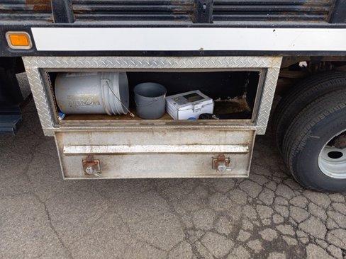 Used 1999 Ford F350 XL image 19