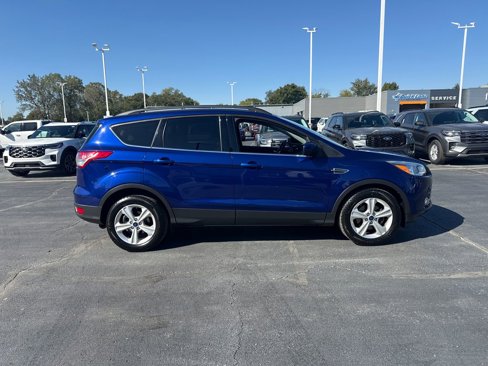 Used 2016 Ford Escape SE w/ Equipment Group 201A image 6
