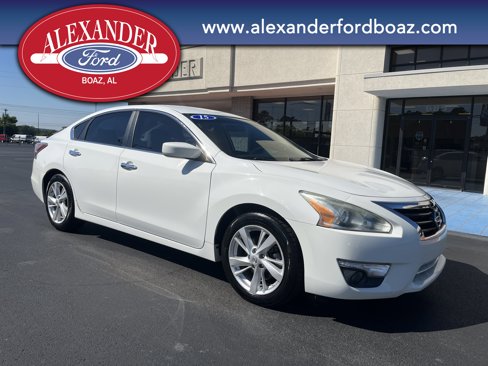 Used 2015 Nissan Altima 2.5 SV image 3
