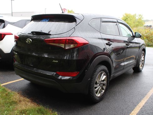 Used 2018 Hyundai Tucson SE image 4