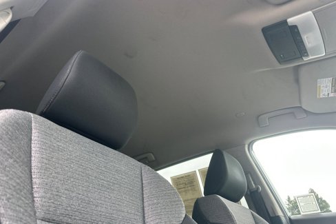 Used 2022 Nissan Rogue SV image 19