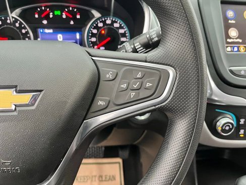 Used 2022 Chevrolet Equinox LS w/ LS Convenience Package image 25