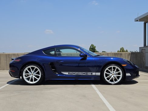 Certified 2024 Porsche 718 Cayman image 9
