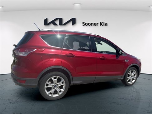 Used 2016 Ford Escape Titanium image 18