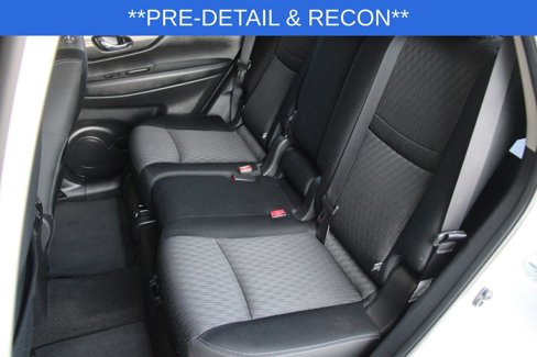 Used 2017 Nissan Rogue SV image 15