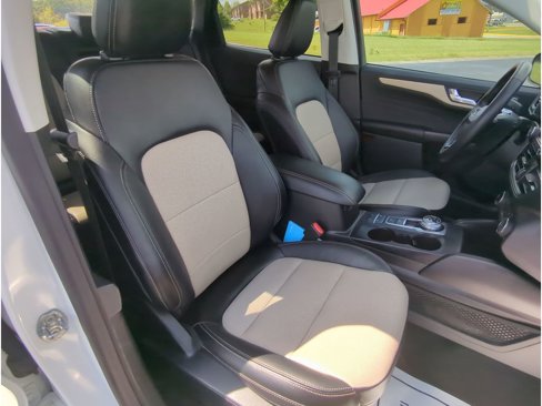 Certified 2022 Ford Escape Titanium w/ Titanium Premium Package image 29